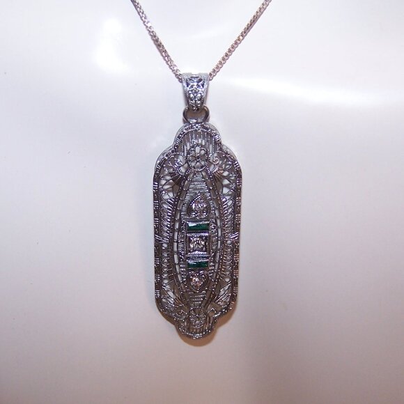 Art Deco Rhodium Plated Green/Clear Rhinestone Filigree Pendant - Picture 6 of 8